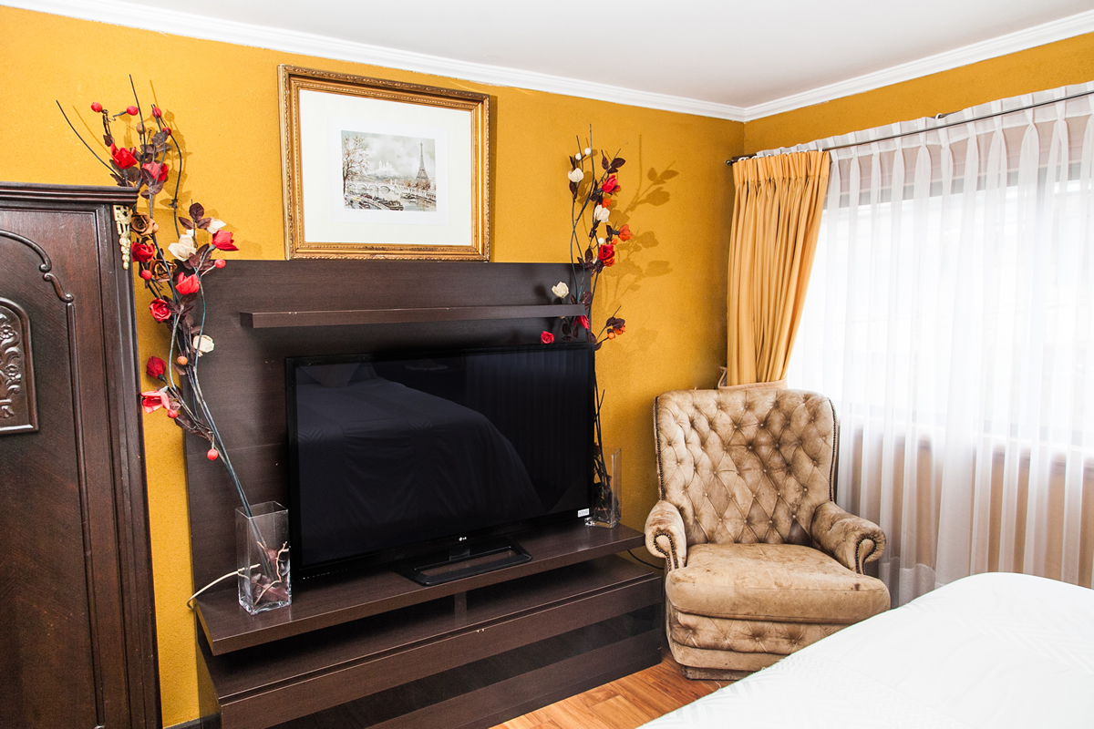 HOSTAL MARY RUKA