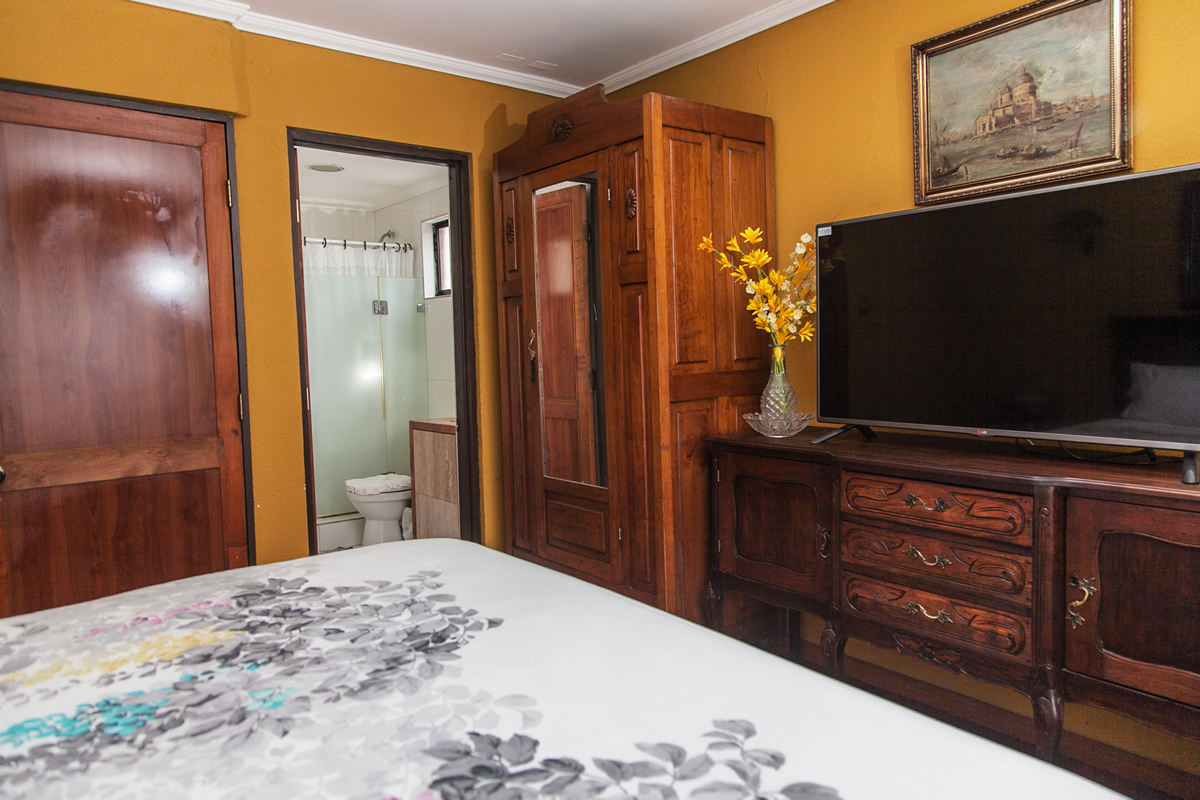 HOSTAL MARY RUKA